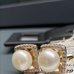 Vintage Russian Earrings Perls in Old Gold # 535